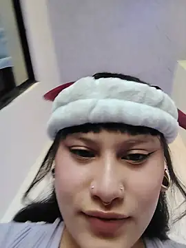 Eva Clark01 online show from October 2025 01:21:02 PM