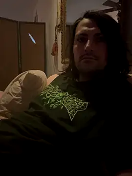 Snapshot of crashnasty chatting on October 2025 06:12:02 AM crashnasty online show from October 2025 06:12:02 AM