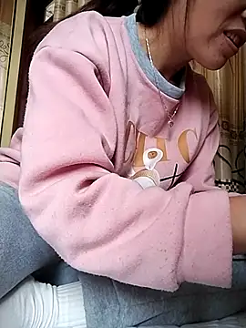 tuyetnhi-00 online show from November 2025 05:33:01 AM