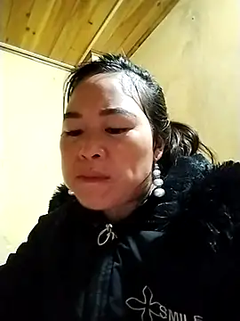 tuyetnhi-00 online show from November 2025 12:37:01 AM