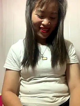 tuyetnhi-00 online show from October 2025 01:34:01 PM