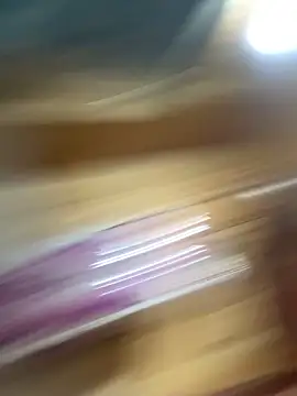 tuyetnhi-00 online show from October 2025 05:18:01 AM