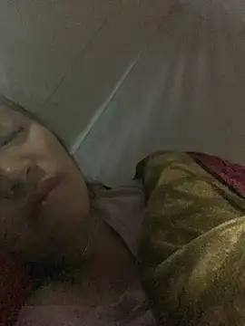 tuyetnhi-00 online show from December 2025 10:04:01 PM