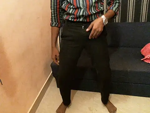 indianbighard21 online show from May 2026 03:10:01 PM