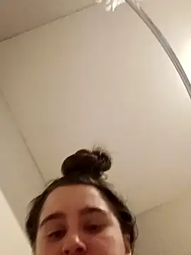 Snapshot of freakylittlebitch69 chatting on November 2025 06:01:01 PM freakylittlebitch69 online show from November 2025 06:01:01 PM