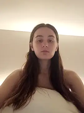 freakylittlebitch69 online show from September 2025 03:07:02 AM