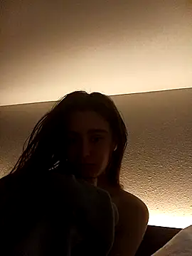 freakylittlebitch69 online show from September 2025 09:10:02 PM