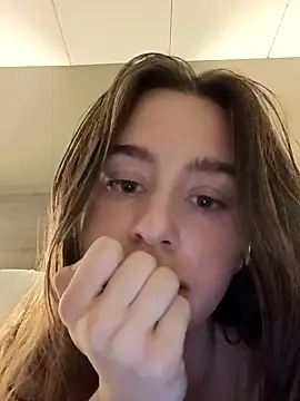 freakylittlebitch69 online show from September 2025 02:34:01 AM