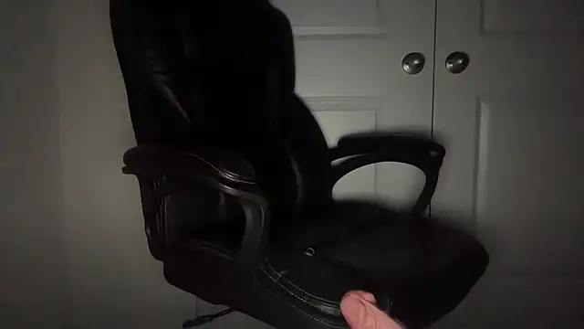 Snapshot of floridatwink2005 chatting on January 2026 05:55:02 AM floridatwink2005 online show from January 2026 05:55:02 AM