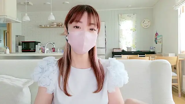 Snapshot of SUZU_1201 chatting on May 2026 12:11:01 AM SUZU 1201 online show from May 2026 12:11:01 AM
