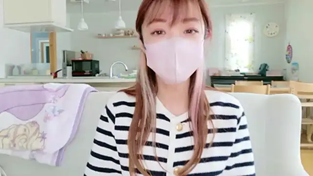 Snapshot of SUZU_1201 chatting on February 2026 01:36:02 AM SUZU 1201 online show from February 2026 01:36:02 AM