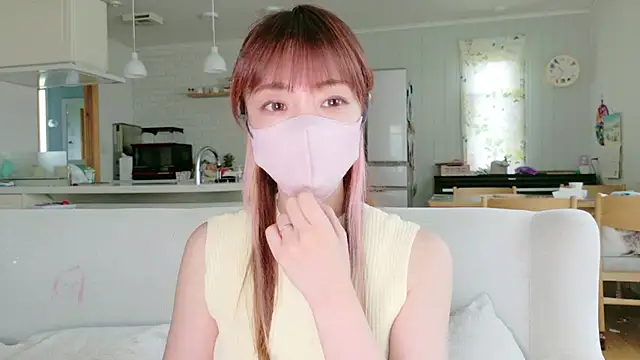 Snapshot of SUZU_1201 chatting on June 2026 01:33:01 AM SUZU 1201 online show from June 2026 01:33:01 AM