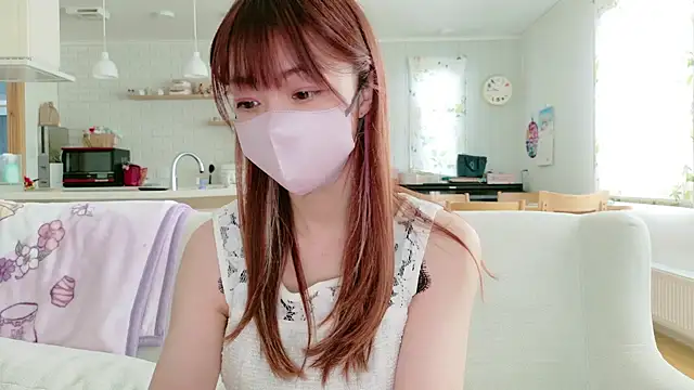 Snapshot of SUZU_1201 chatting on February 2026 12:43:02 AM SUZU 1201 online show from February 2026 12:43:02 AM