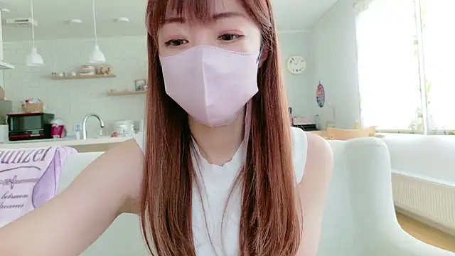 Snapshot of SUZU_1201 chatting on February 2026 01:02:02 AM SUZU 1201 online show from February 2026 01:02:02 AM