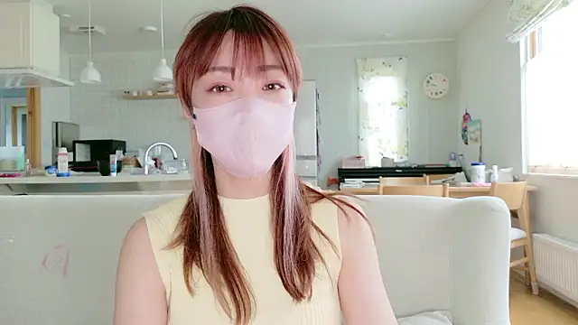 Snapshot of SUZU_1201 chatting on May 2026 12:45:01 AM SUZU 1201 online show from May 2026 12:45:01 AM