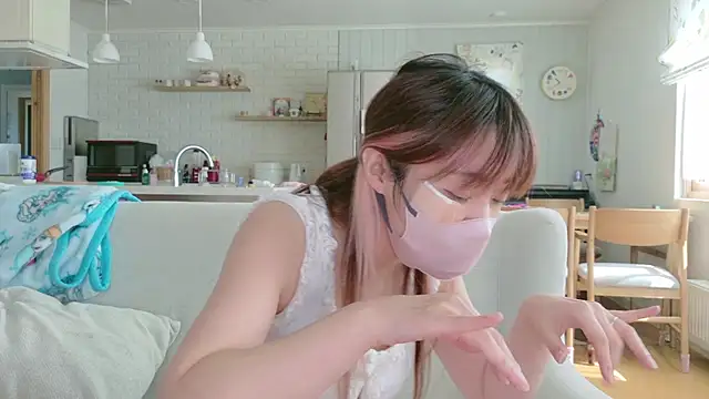 Snapshot of SUZU_1201 chatting on April 2026 01:39:02 AM SUZU 1201 online show from April 2026 01:39:02 AM