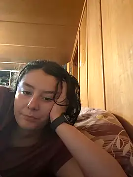 YoungLiisaxx online show from September 2025 05:10:01 AM