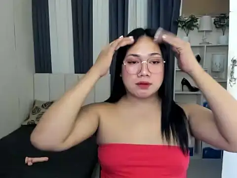 TsUncutKaren online show from February 2026 06:00:02 AM