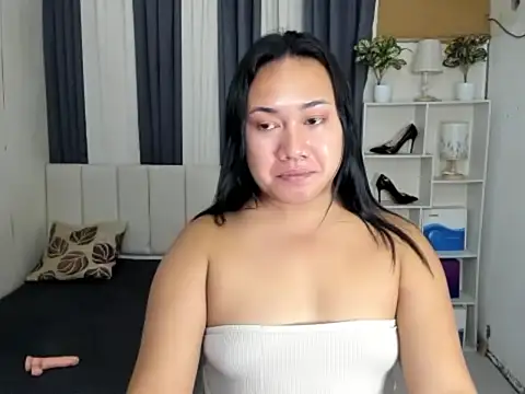 TsUncutKaren online show from February 2026 06:21:02 AM