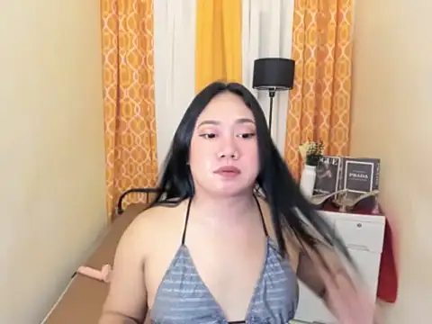 TsUncutKaren online show from March 2026 05:14:02 PM