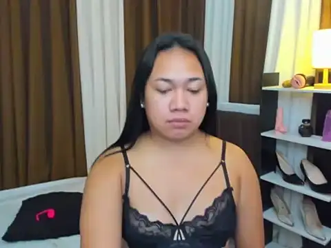 TsUncutKaren online show from October 2025 05:08:01 AM