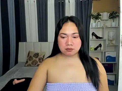 TsUncutKaren online show from March 2026 06:54:02 AM