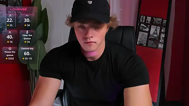 ChaseMuscular online show from December 2025 10:47:02 AM