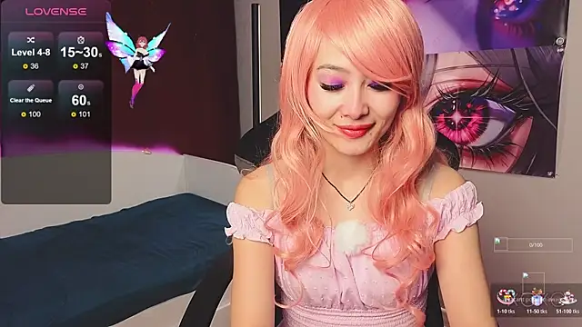 Milly  Foxy online show from December 2025 03:10:02 PM