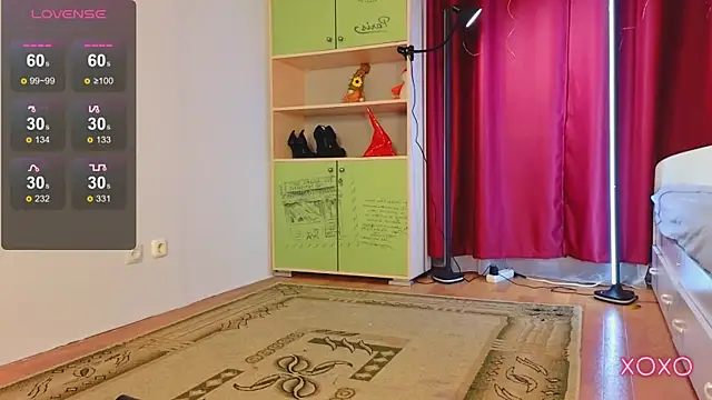 Milly  Foxy online show from April 2026 01:28:01 PM