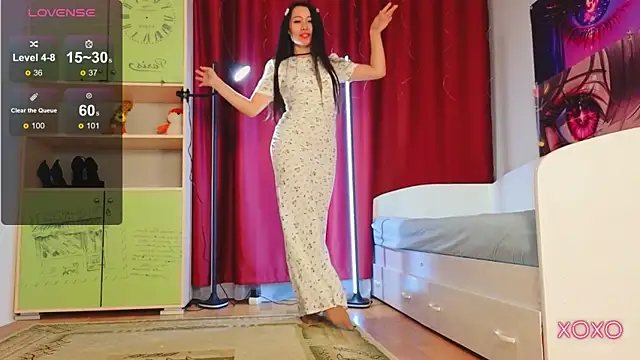 Milly  Foxy online show from April 2026 01:18:02 PM