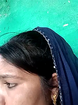 Priya tyagi online show from September 2025 12:01:02 PM