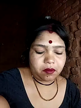 Priya tyagi online show from September 2025 10:32:01 PM