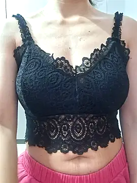Mlemmz online show from May 2026 10:29:01 PM