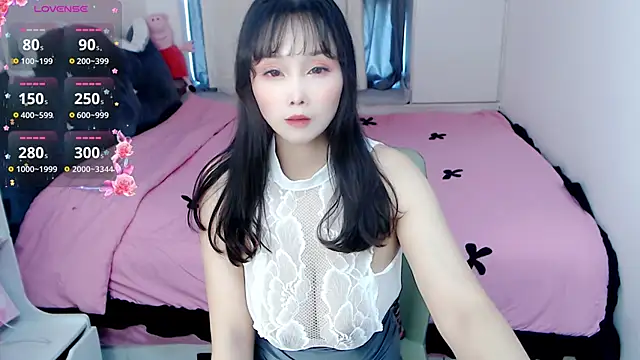 Luer Luer online show from September 2025 06:53:01 AM