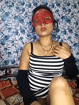 Snapshot of yours_sugar_babe chatting on November 2025 10:48:02 AM yours sugar babe online show from November 2025 10:48:02 AM