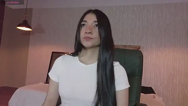 Aurora jones11 online show from October 2025 03:41:01 AM