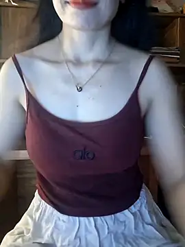 LazdyLy online show from November 2025 11:49:02 AM