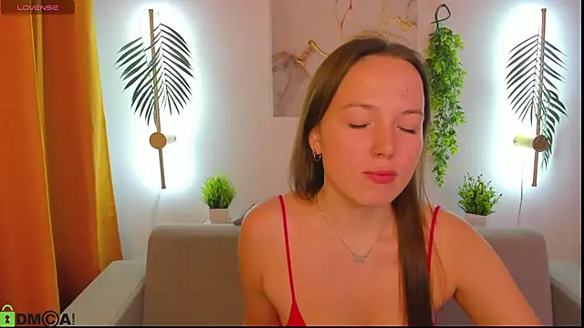 Maria Solis online show from November 2025 11:52:02 PM