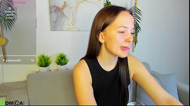 Maria Solis online show from November 2025 11:53:01 PM