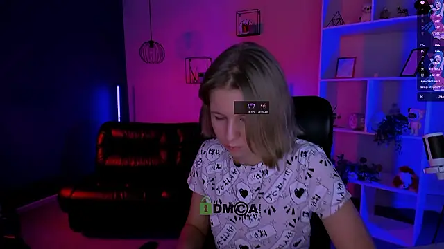 gloria bubble online show from February 2026 09:03:01 PM