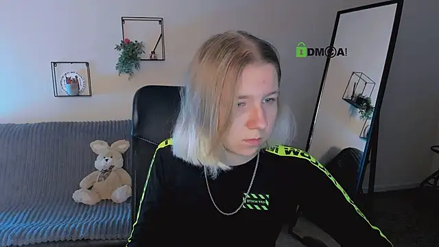 gloria bubble online show from October 2025 05:33:01 AM