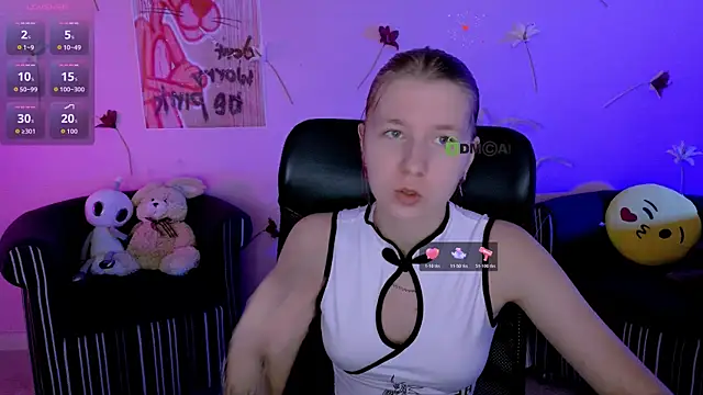 Snapshot of gloria_bubble chatting on June 2026 07:18:02 PM gloria bubble online show from June 2026 07:18:02 PM