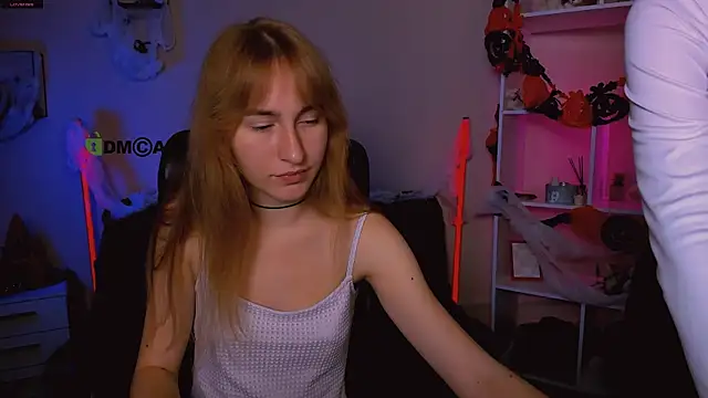 gloria bubble online show from October 2025 10:03:02 AM