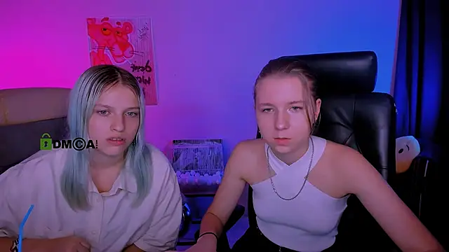 gloria bubble online show from November 2025 08:25:01 PM