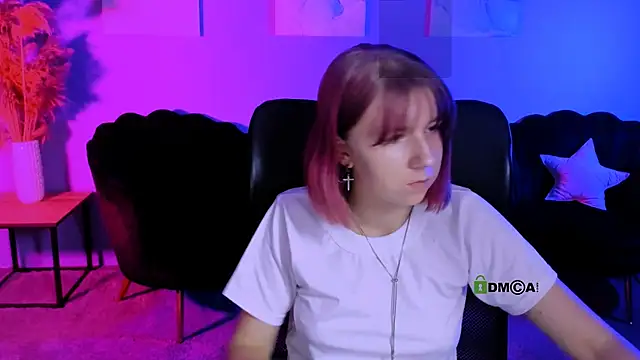 gloria bubble online show from May 2026 07:11:02 PM