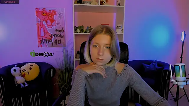 gloria bubble online show from September 2025 05:18:02 AM