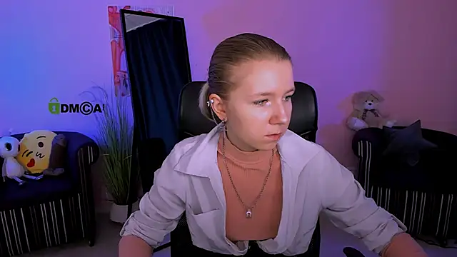 gloria bubble online show from October 2025 08:38:02 AM
