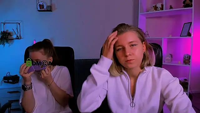 gloria bubble online show from November 2025 11:14:02 AM