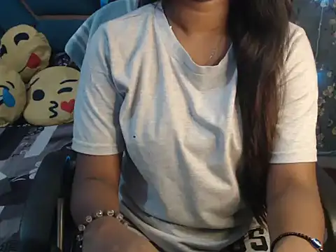 hot riaa25 online show from October 2025 05:48:02 PM