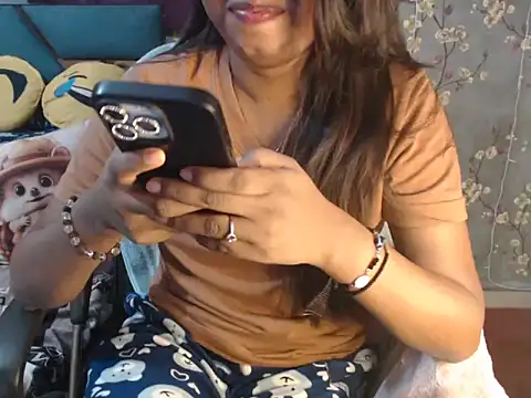 hot riaa25 online show from December 2025 05:58:02 PM